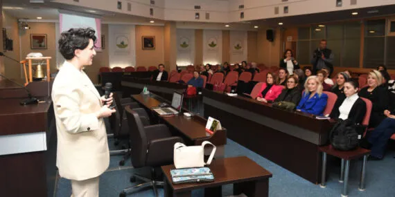 Bursa Osmangazi’de kadınlara özel sağlıklı yaşam semineri haberi