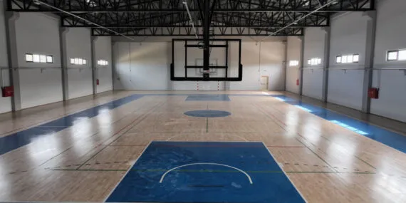 Bursa'da Gemlik Spor Salonu açılışa gün sayıyor haberi