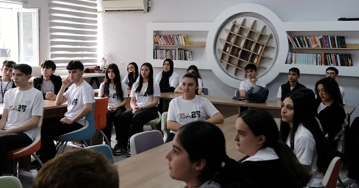 Bursa'da Yıldırımlı okullar PİSA 2025’e hazır haberi