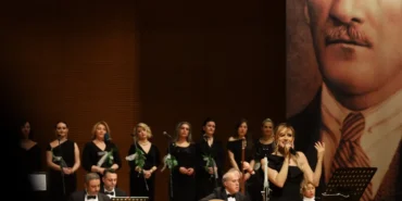 Bursa'da eşsiz eserler kadın müzisyenlerin sesleriyle hayat buldu haberi