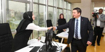 Bursa’da Osmangazi ailesi bayramlaştı haberi