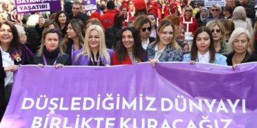 Bursalı kadınlardan 8 Mart yürüyüşü haberi