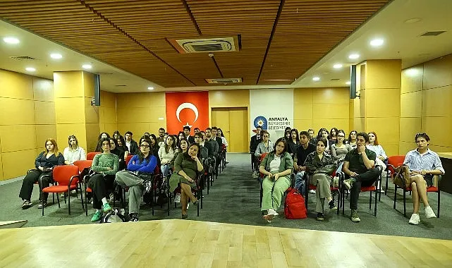 Büyükşehir’de gençlere Avrupa Birliği fırsatları toplantısı haberi