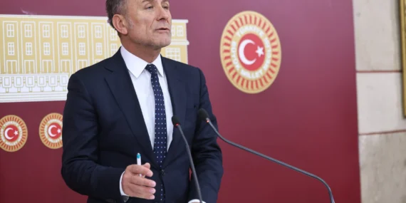 CHP'li Sarıbal: İktidar hukuksuzluğu tarihe kazımakta ısrarcı haberi