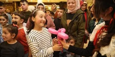 Canik'te Gönül Sofraları Özel Çocuklar İçin Kuruldu haberi