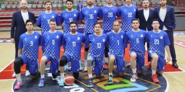 Celal Atik Spor Salonu’nda parke ısınıyor haberi