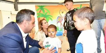 Çiğli’de Miniklere Bayram Sürprizi haberi