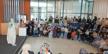 Çocuklar, masal diyarına yolculuk yaptı haberi