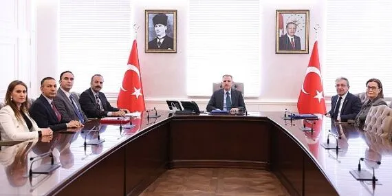 DEÜ ve iZMİR Valiliğinden aileyi güçlendirecek iş birliği haberi