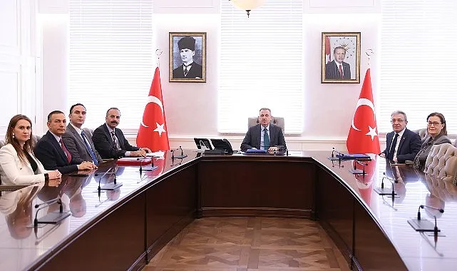 DEÜ ve iZMİR Valiliğinden aileyi güçlendirecek iş birliği haberi