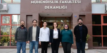 DEÜ'den doğa temelli inovasyon: Mikroalglerle temiz hava devrimi! haberi