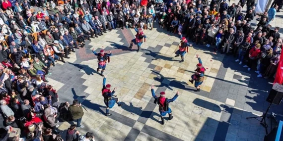 Denizli’de nevruz ateşi yandı haberi