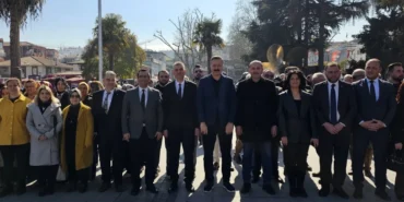 Deprem Haftası'nda Gölcük'te anlamlı sergi haberi