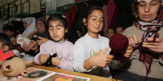 Diyarbakır Ergani'den ilmek ilmek örüyorlar haberi