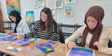 Dünya Ressamlar Günü'nde yeteneklerini keşfettiler haberi