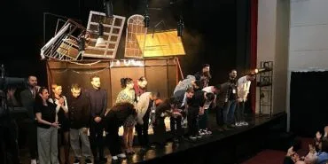 Dünya Tiyatro Günü’nde prömiyer heyecanı haberi