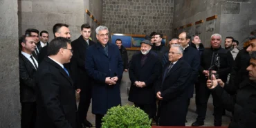 Dünyanın ilk tıp fakültesine Bakan Memişoğlu'ndan tam not haberi