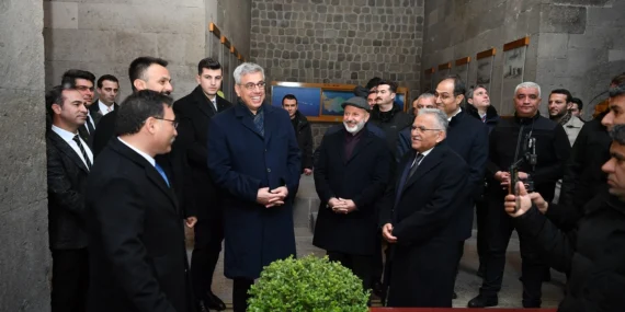 Dünyanın ilk tıp fakültesine Bakan Memişoğlu'ndan tam not haberi