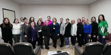 EÜ Hemşirelik Fakültesi “Rehber Hemşire Sertifika Eğitimi” düzenledi haberi