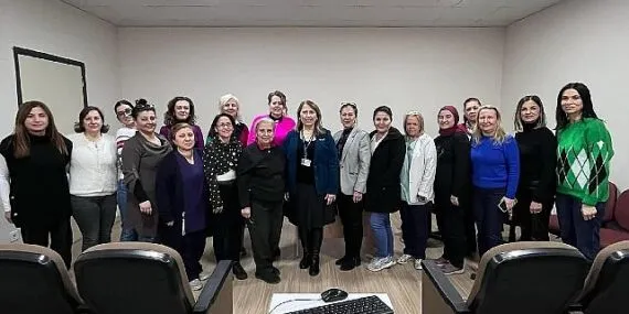 EÜ Hemşirelik Fakültesi “Rehber Hemşire Sertifika Eğitimi” düzenledi haberi