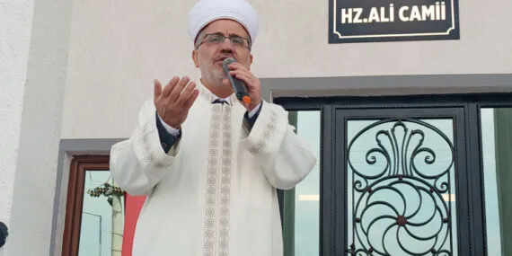 Edirne Keşan'da Hazreti Ali Camii ibadete açıldı haberi