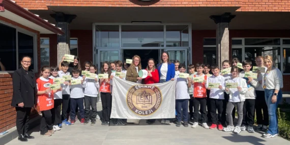 Edirne'de TEMA'nın yeni gönüllüleri rozetlerine kavuştu haberi