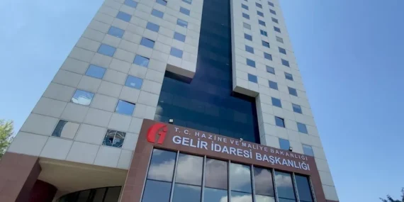GİB: Hiçbir şirketin vergi borcu ertelenmemiştir haberi
