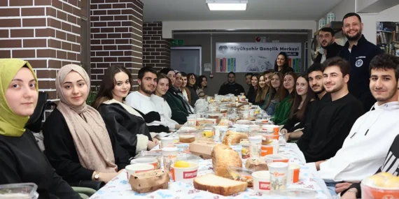 Genç fikirler buluşması Gemlik’te gerçekleşti haberi