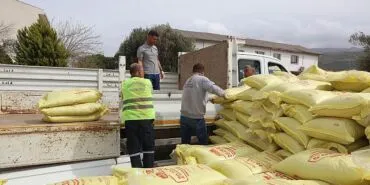 Güzelbahçe Belediyesi’nden Çiftçiye Desteğe Devam haberi