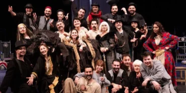 Haldun Taner’in eseri “Eşeğin Gölgesi” yeniden sahnede haberi