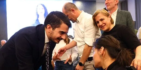 Hüseyin Can Güner engelli yurttaşlarla iftarda buluştu haberi