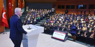 İhracat İsrail'e azaldı, Çin'le ithalat arttı haberi