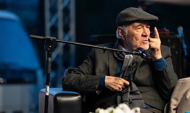 İlber Ortaylı ile Saraçhane'de bayram söyleşisi haberi