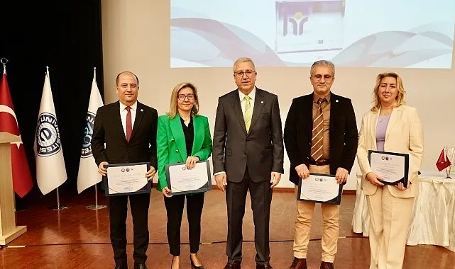“İnsan Kaynakları Mükemmeliyet Ödülü” Ege Üniversitesine Avrupa’nın kapılarını açacak haberi