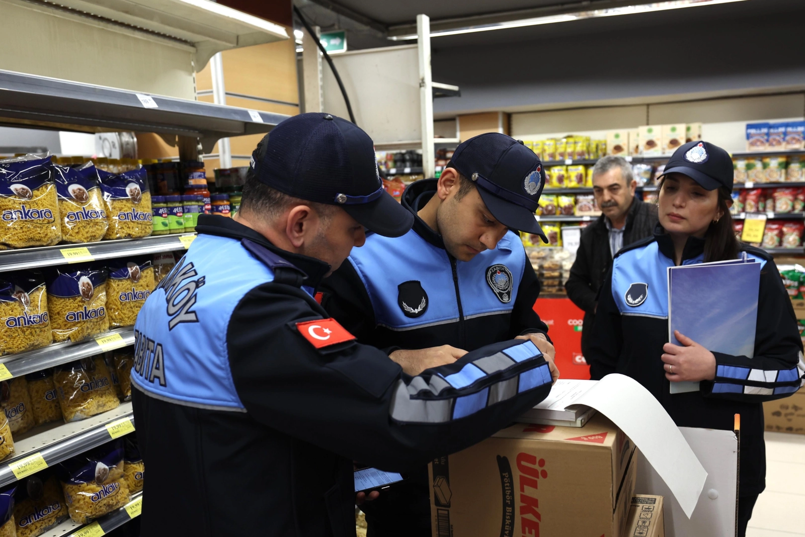 İstanbul Bakırköy Zabıtası'ndan bayram öncesi denetimler haberi