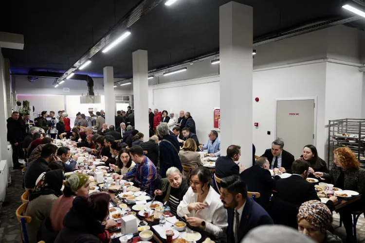 İstanbul Üsküdar'da kent lokantası açıldı haberi