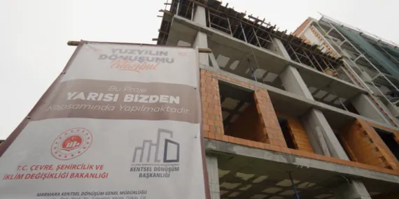 İstanbul'da 'yarısı bizden' kampanyası deprem korkularına son veriyor haberi