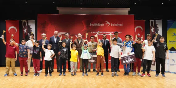 İstanbul’da bu kez hamleler konuştu haberi