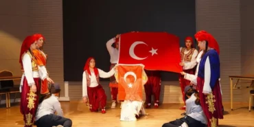 İstiklal Marşı'nın kabulünün 104. yılı Ayvalık'ta kutlandı haberi