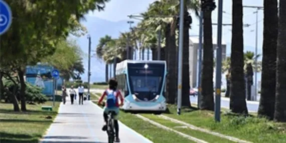 İzmir Avrupa’nın en büyük inovasyon topluluğuna ‘Öncü Şehir’ olarak üye oldu haberi