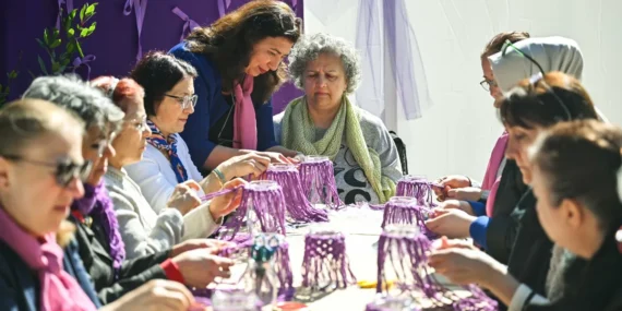 İzmir Bornova’da 8 Mart coşkusu haberi