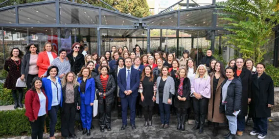 İzmir Bornova’da dezavantajlı gruplar adalete erişimi kolaylaşıyor haberi