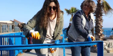 İzmir Güzelbahçe'den ‘boyanı, fırçanı al gel’ kampanyası haberi