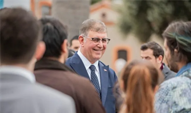 “İzmir Seninle” gençler için yola çıkıyor haberi