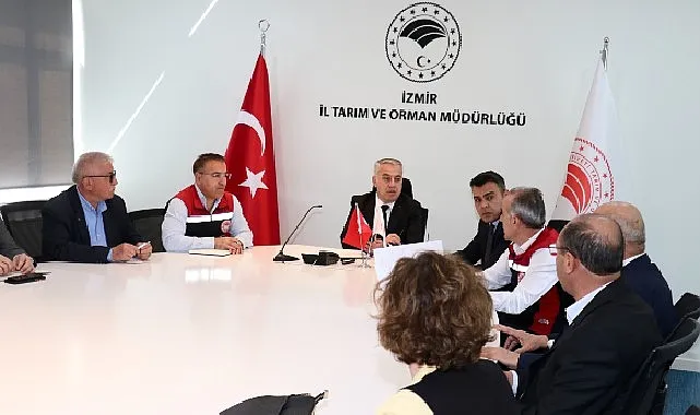 İzmir'de Çiğ Süt Sektörü Değerlendirme Toplantısı gerçekleştirildi haberi