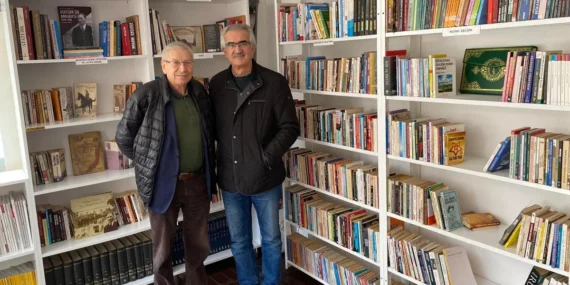 İzmir'de Karşıyaka Belediyesi kütüphane kapattı! haberi