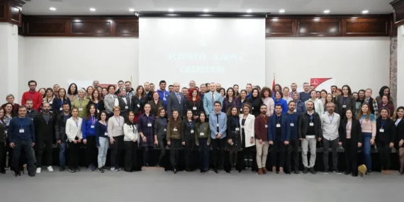 İzmir'de STEM Eğitimi Çalıştayı haberi