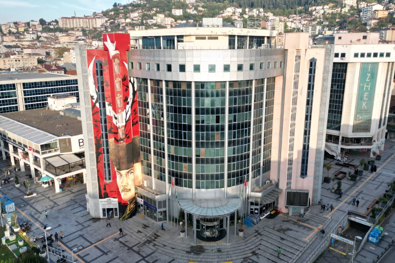 İzmit'te gençlere 5 TL'ye filtre kahve haberi