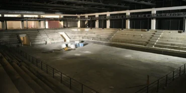 Kapalı spor salonunda çalışmalar tam gaz devam haberi