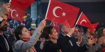 Karşıyaka Belediyesi’nden 18 Mart’ta anlamlı gösteri: ‘Bir Ulus Doğuyor’ haberi